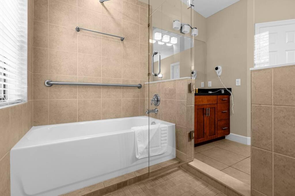 Vibrant 4Br Family Townhome 1 Mile From Disney World And Disney Springs Orlando Ngoại thất bức ảnh