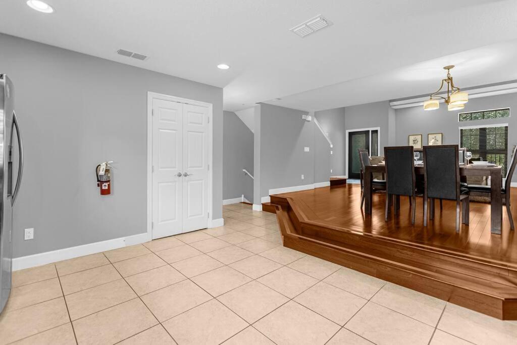 Vibrant 4Br Family Townhome 1 Mile From Disney World And Disney Springs Orlando Ngoại thất bức ảnh